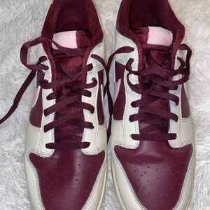 Nike Maroon and Cream Athletic Shoes